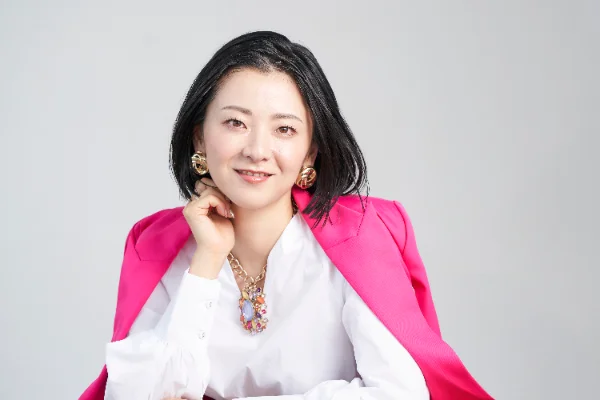 中井 茉由子